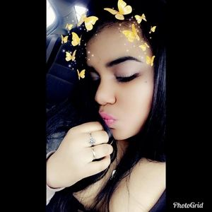 Meet your Posher, Wildania